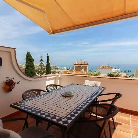 Apartment Urb Tropicana, 2 Bedroom