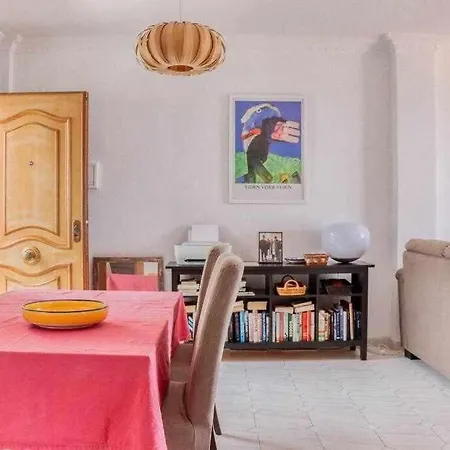 Urb Tropicana, 2 Bedroom *