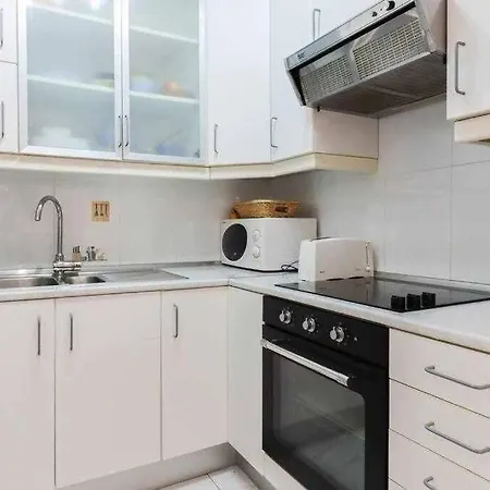Urb Tropicana, 2 Bedroom * Nerja